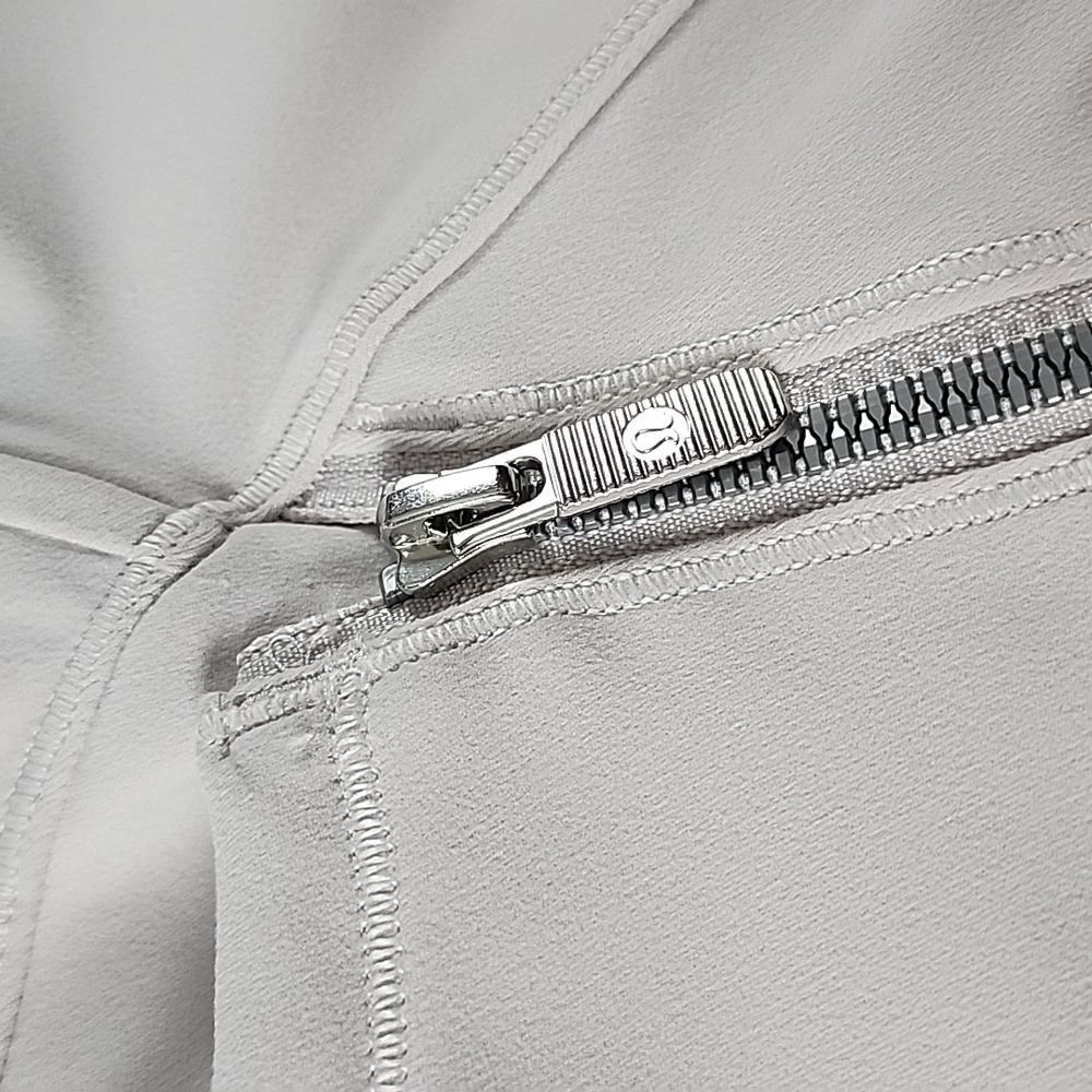 Lululemon Every Journey Hooded Zip Up Jacket Stone WhiteThumbholes Size 8 - Picture 4 of 13